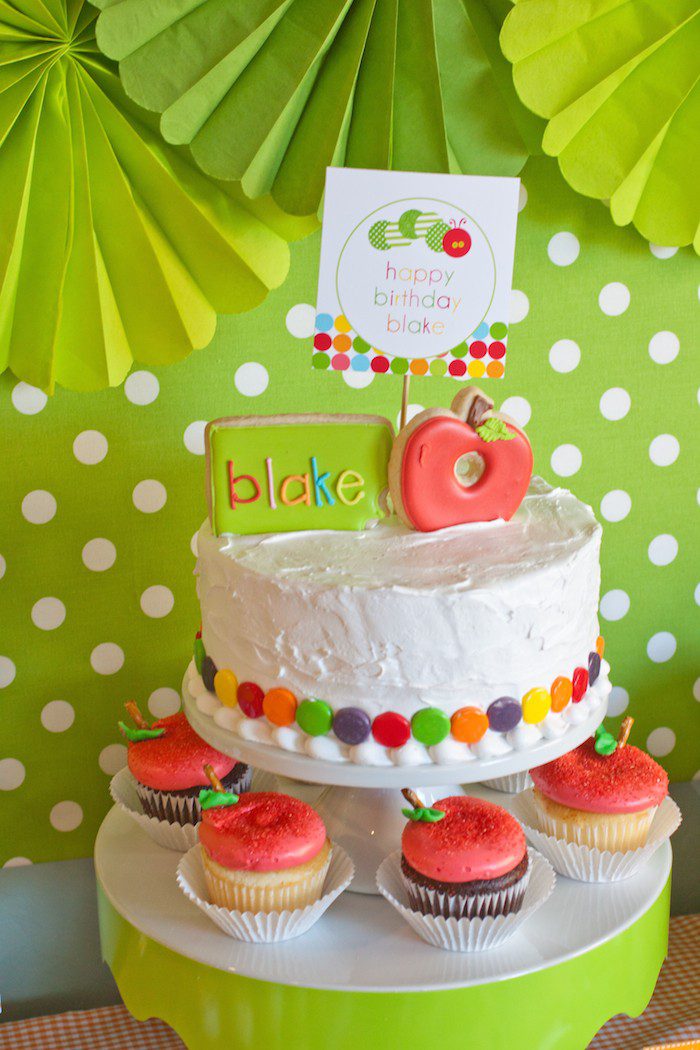 hungry caterpillar birthday cake DIY