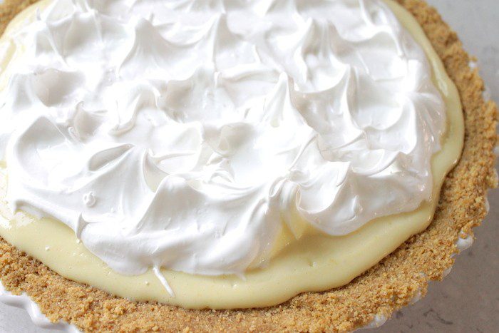 meringue topped key lime pie 