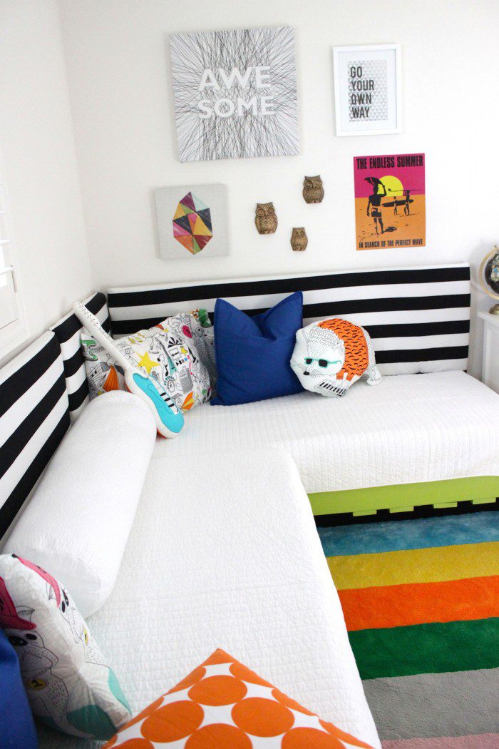 DIY Pallet Beds by petite party studio