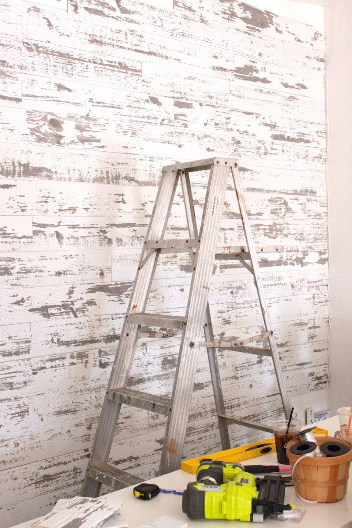 DIY Plank Wall DIY