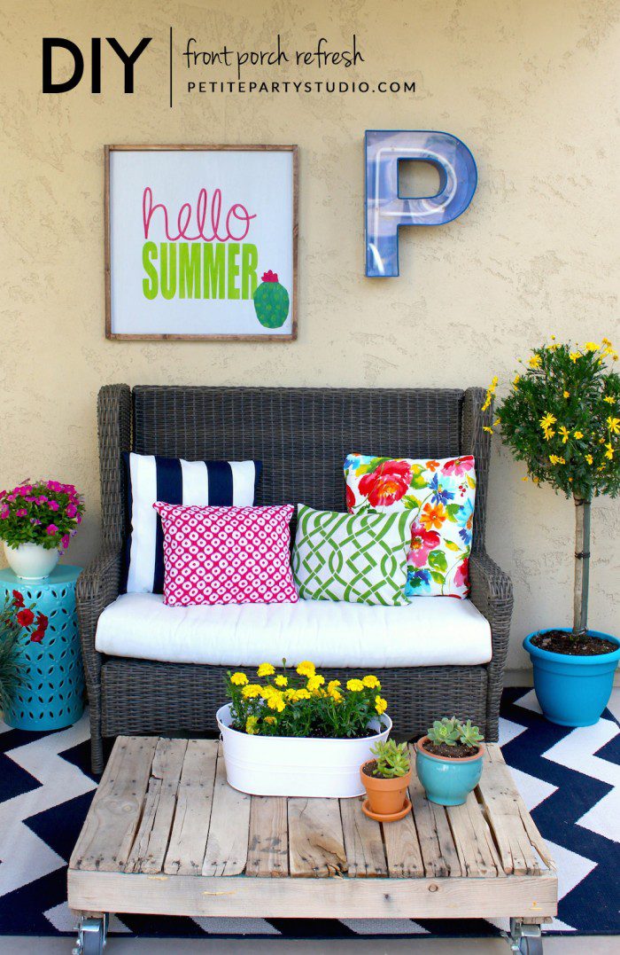 Front Porch Decorating on a Budget