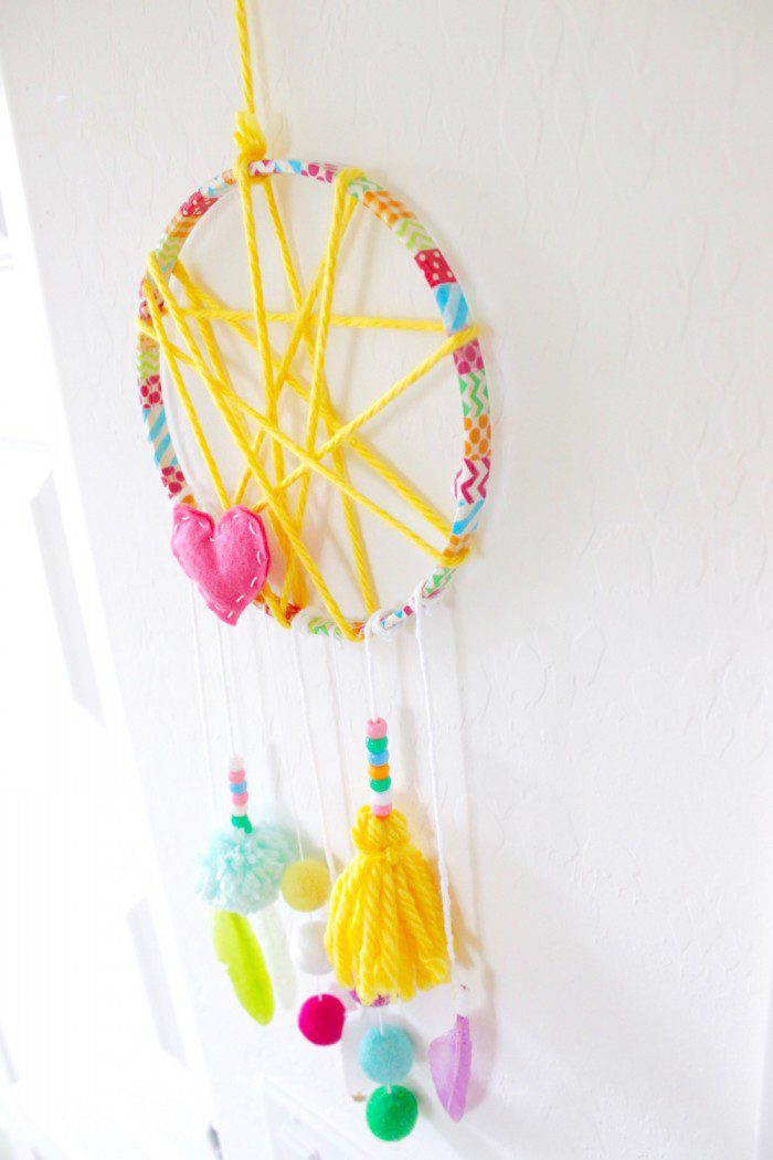 DIY Dream Catchers for Kids