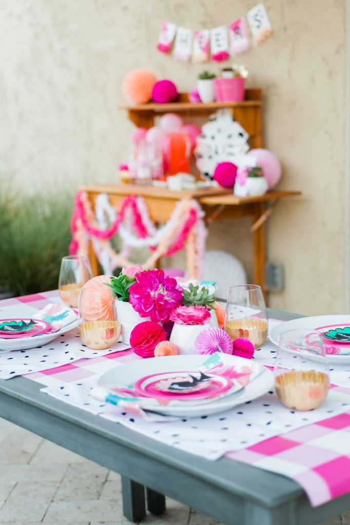 Backyard BBQ...Girls Night In DIY with Spoonflower