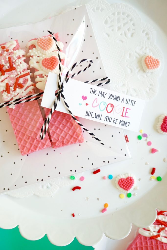 Valentine's Day DIY Marshmallow Peep Pops & Cookies 9
