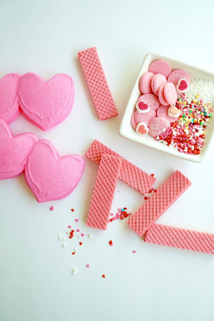 Valentine's Day DIY Marshmallow Peep Pops & Cookies 3
