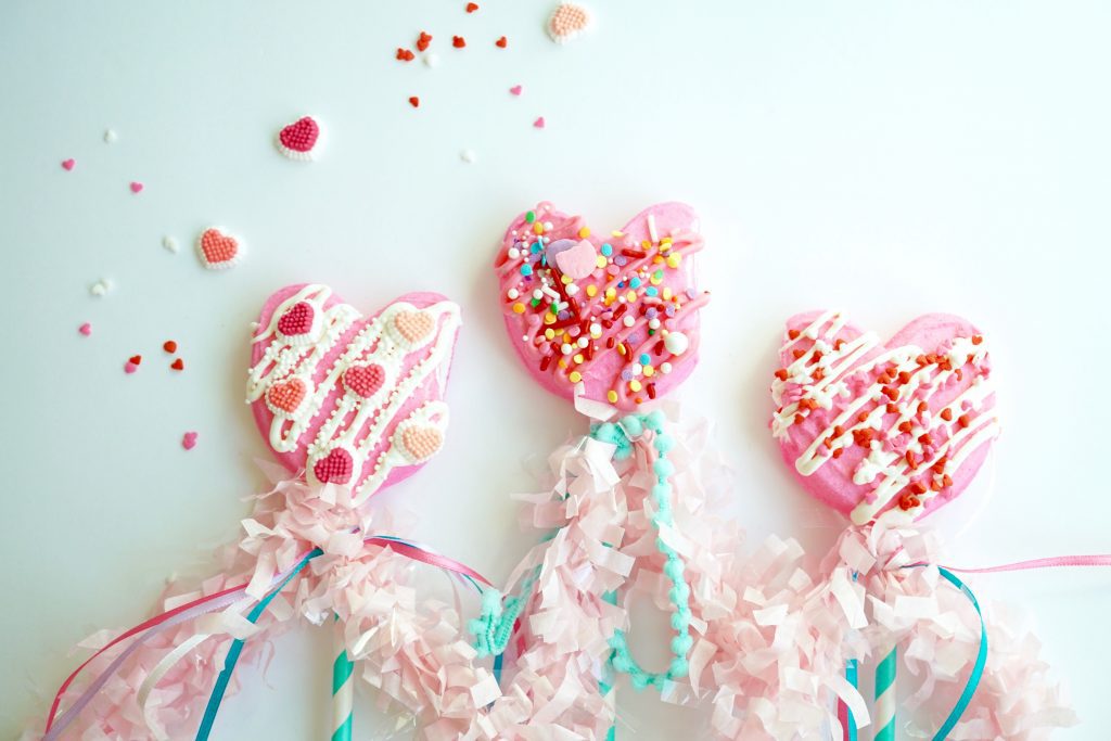 Valentine's Day DIY Marshmallow Peep Pops & Cookies 5