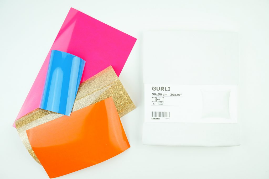 Cricut Easy Press Pillow DIY 