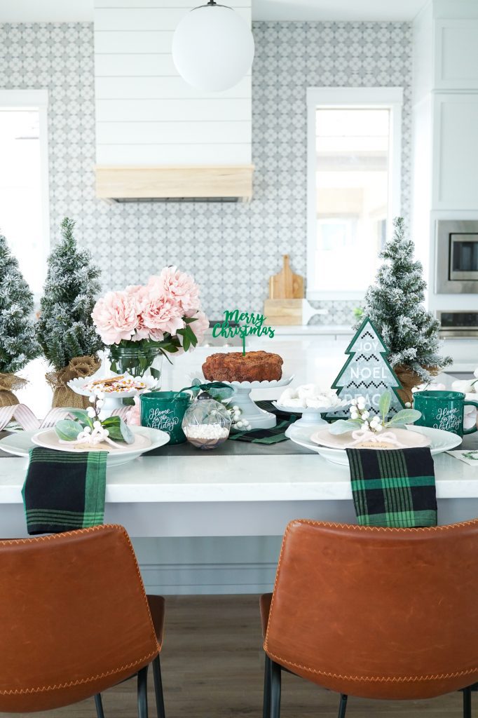 Simple and Sweet Holiday Entertaining