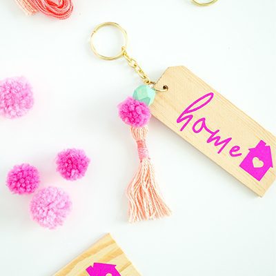 DIY Vinyl Keychain with Cricut